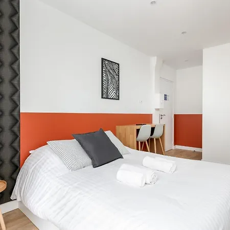 Gwer - Studio Neuf Hypercentre Terrasse Privee Appartement